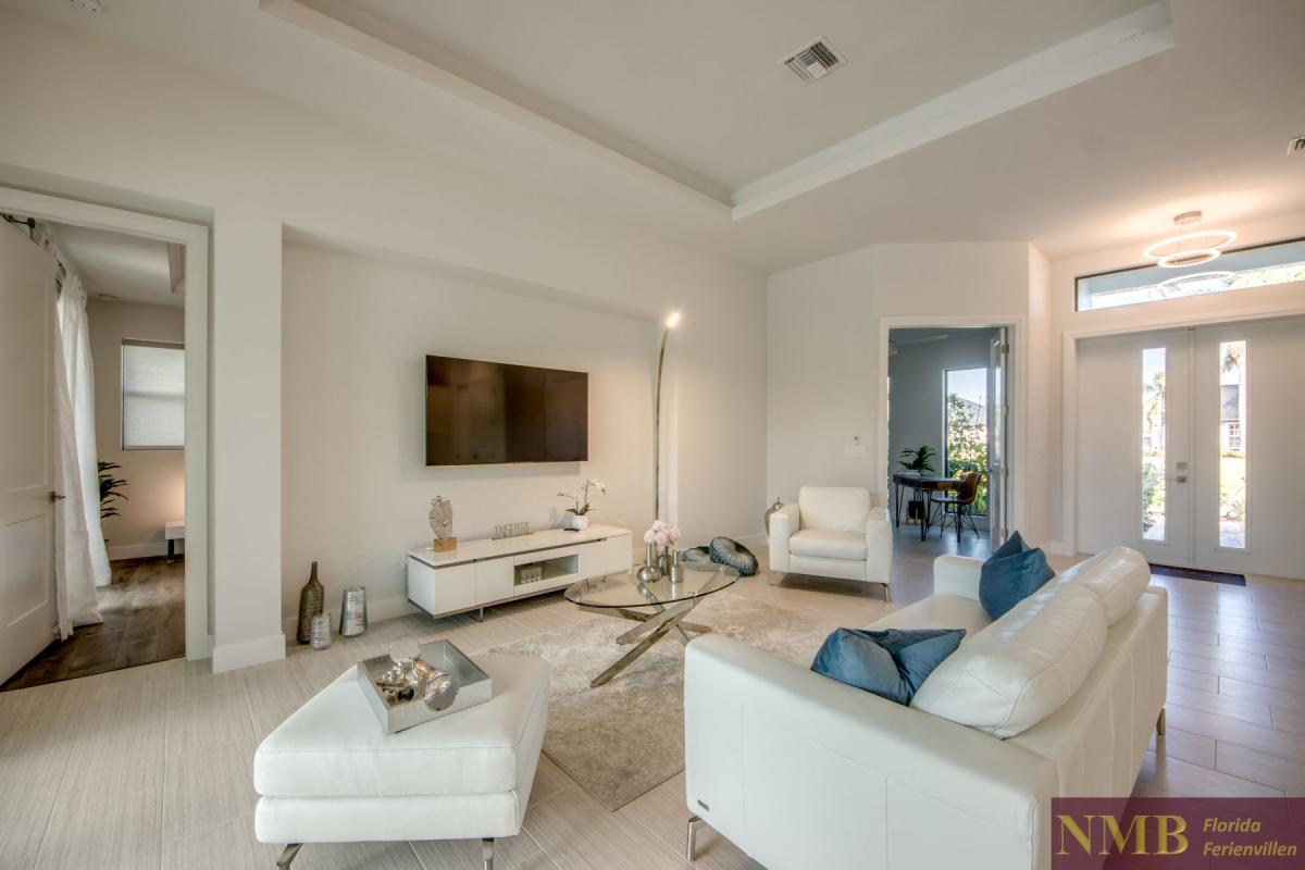 Ferienhaus-Cape-Coral-Sanisbar Breeze_14-Family-Room